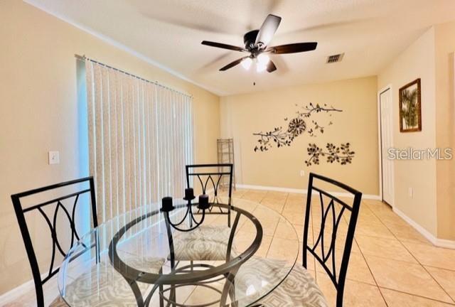 Building Photo - 251 Royal Palm Dr