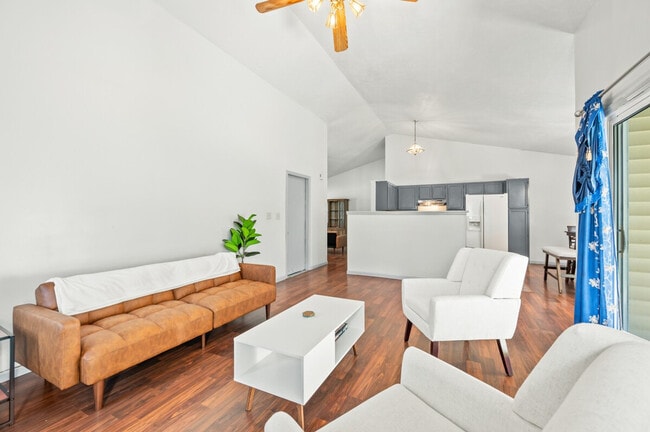 Building Photo - 8209 Parsley Ln