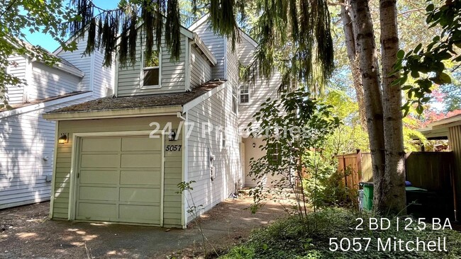 Primary Photo - Townhome in Raleigh Hills - 2 Bedroom Suit...