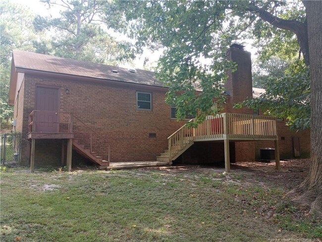 Building Photo - 1711 Valley Ridge Dr