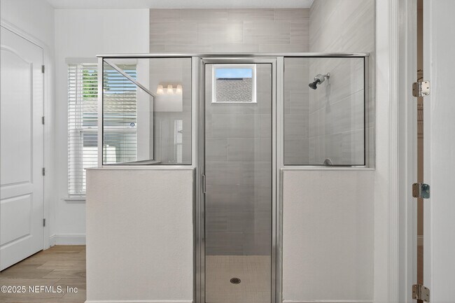 Building Photo - 215RENT Carina Trl