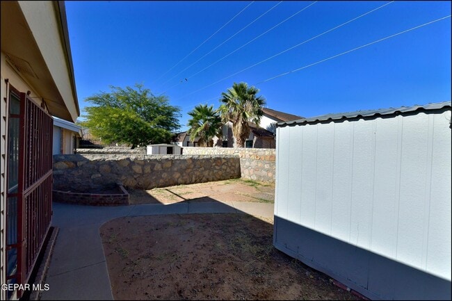 Building Photo - 6023 Bridalveil Dr