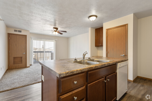 Building Photo - The Meadows Apartments
