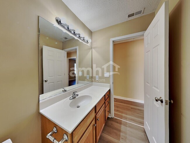 Building Photo - 3626 Sunset Hollow Dr