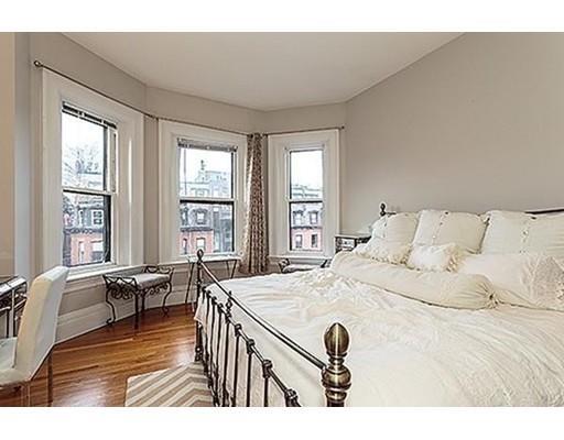Building Photo - 356 Marlborough St