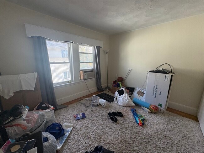 Building Photo - 11 Channing Rd