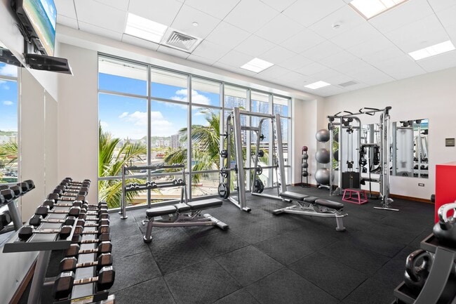 Building Photo - Spacious 2BR/2BA with Beautiful Mountain V...