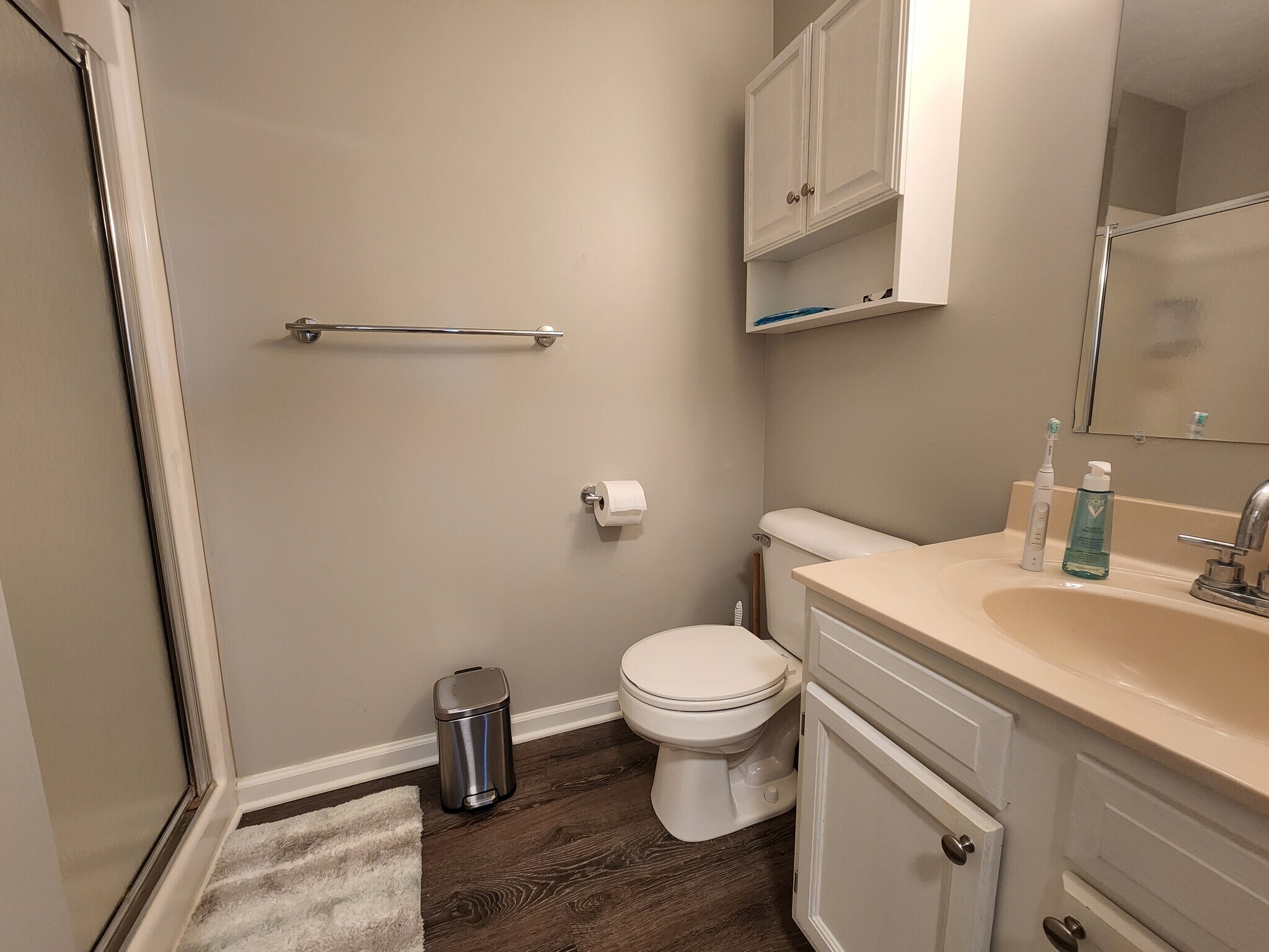 Building Photo - 10391 Glenway Dr