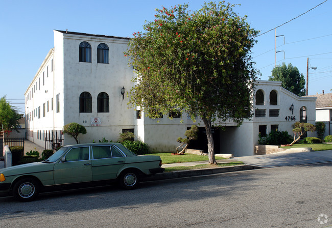 Building Photo - 4766 W. 134th Street,