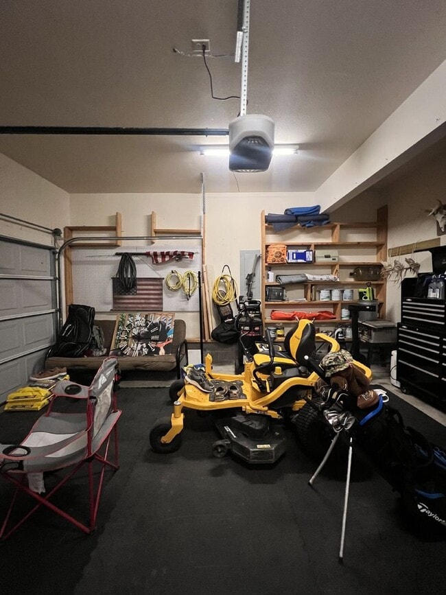 Building Photo - 7475 British Rd