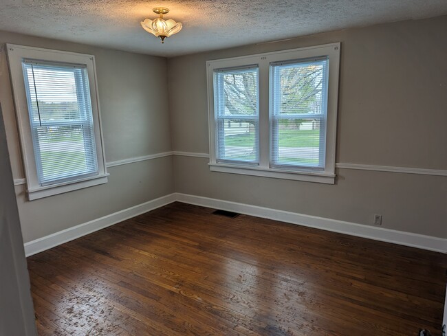 Bedroom 2 - 224 Church St W