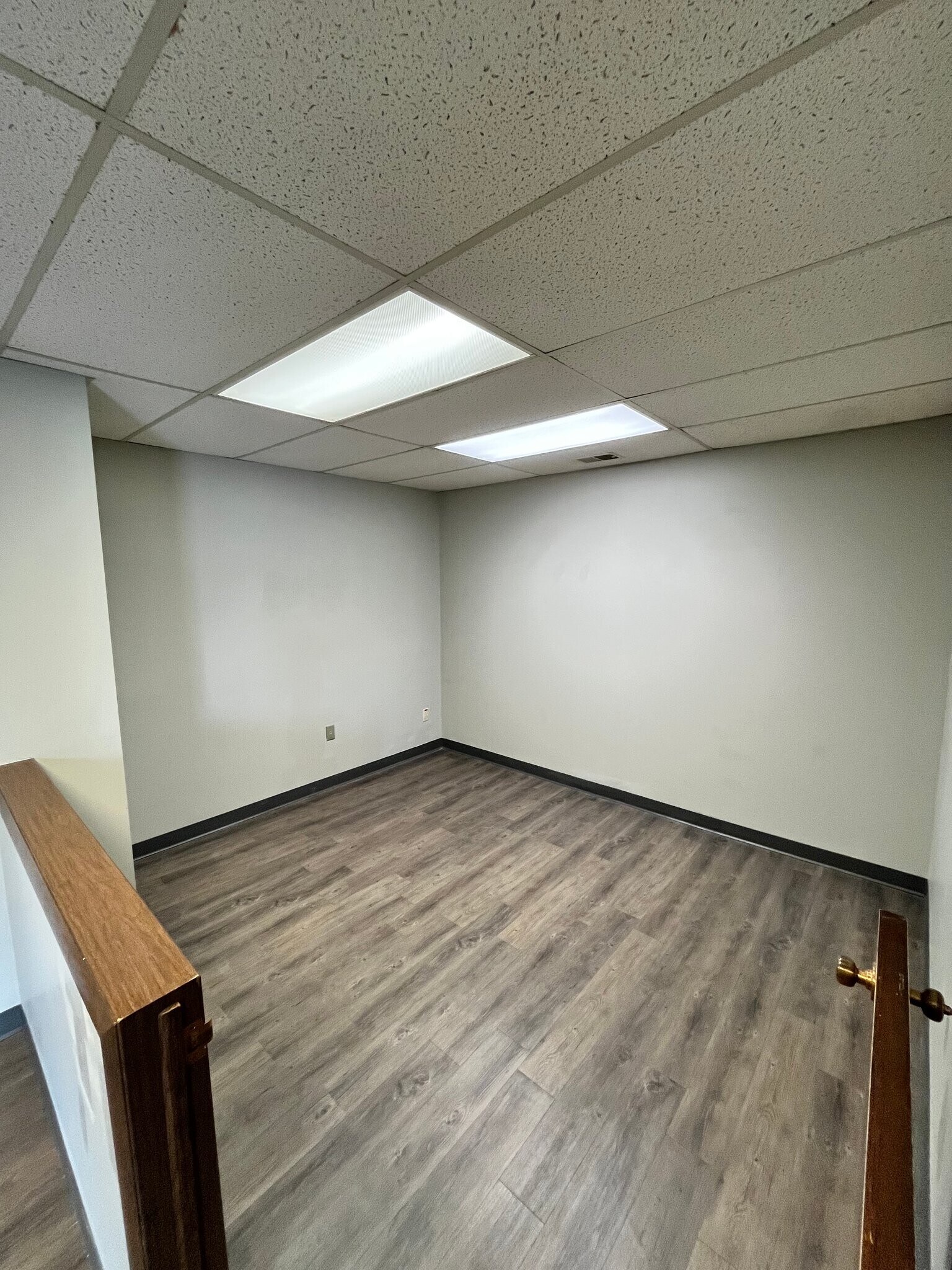 Building Photo - 1000 N 21st St