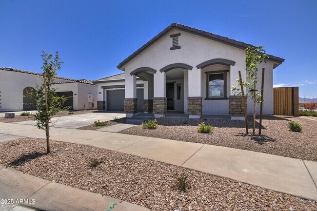 Building Photo - 22505 E Via Las Brisas