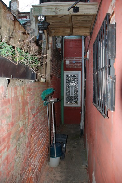 Building Photo - 1103 E Passyunk Ave