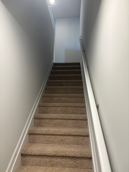 Building Photo - 3462 Firestone Dr