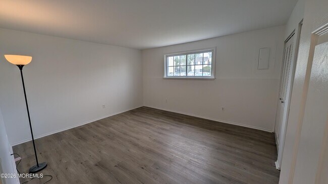 Building Photo - 226 Sawmill Rd