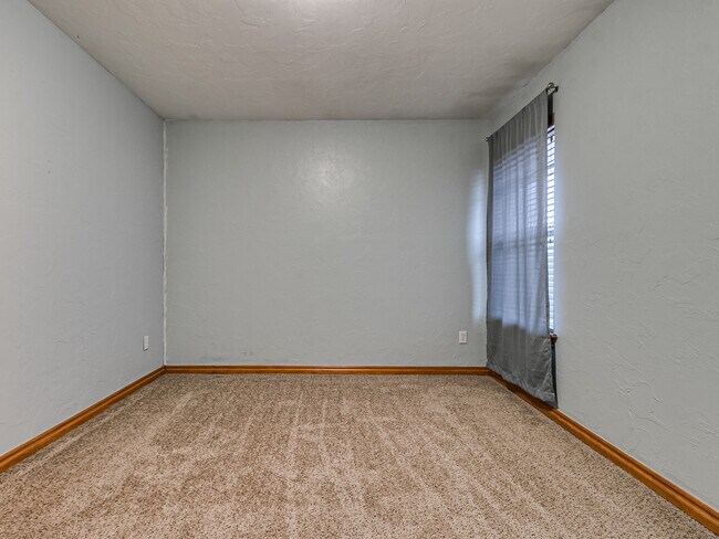 Building Photo - 4117 Green Apple Dr