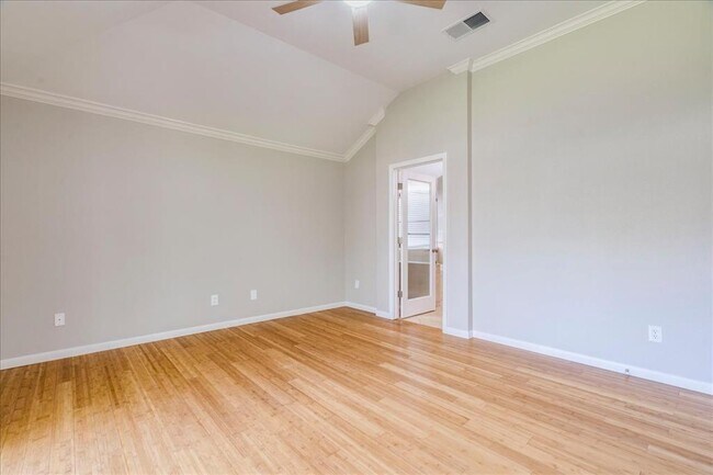 Building Photo - 6530 Needham Ln