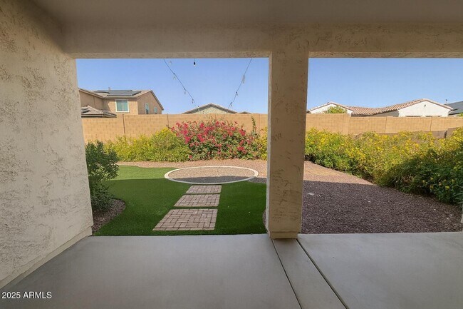 Building Photo - 20546 W Park Meadows Dr