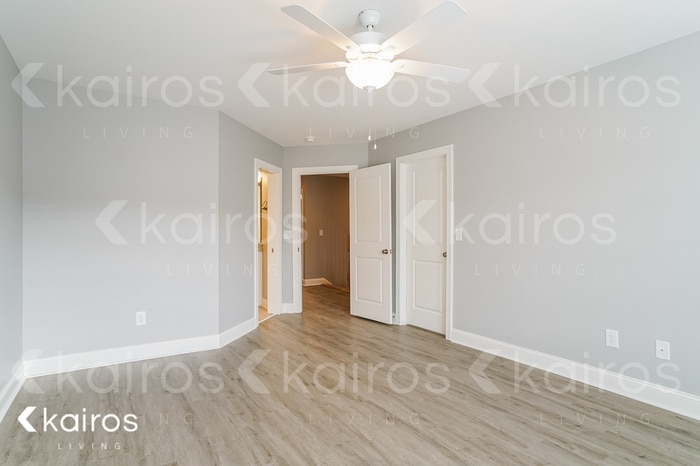 Building Photo - 3709 Oak Leaf Wy