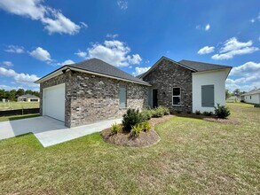 Building Photo - 22846 Balsam Dr