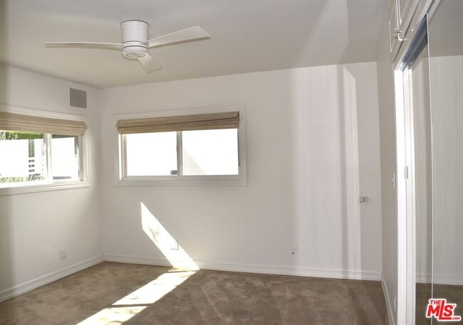 Building Photo - 11365 Chalon Rd