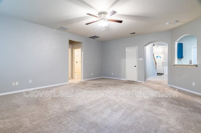 Building Photo - 123 Impala Cir