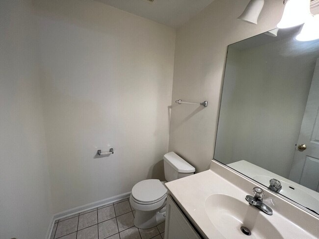 Building Photo - 3059 Serenity Ln