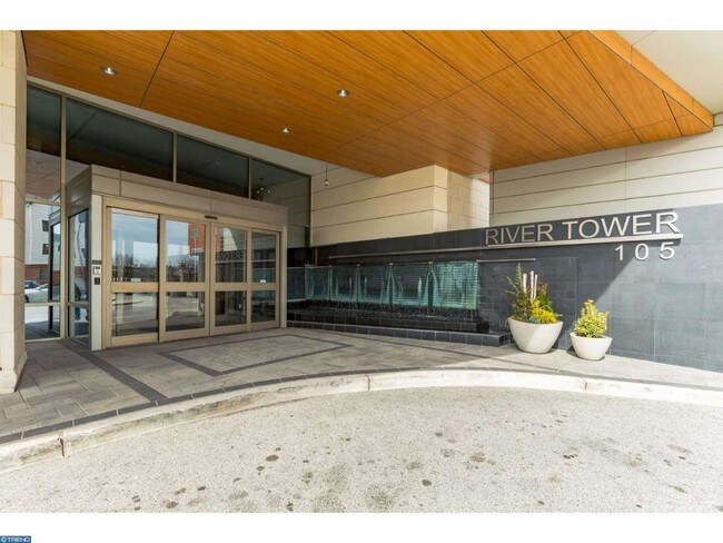 Building Photo - 105 Christina Landing Dr