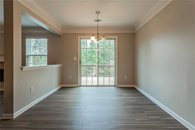 Building Photo - 3035 Whittier Way