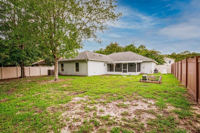 Building Photo - FOR RENT:  4 BEDROOM 2, BATHROOM HOME IN H...