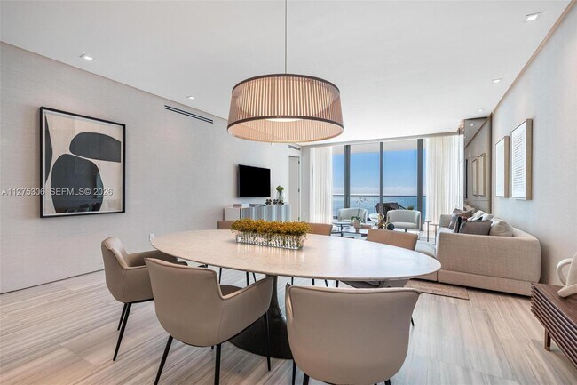 Building Photo - 18975 Collins Ave