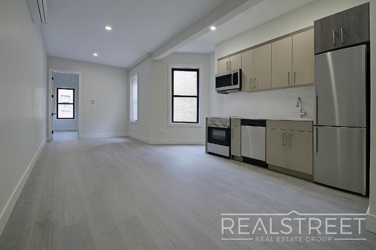 Building Photo - Brand New 1 Bed w Full Kitchen Amenities i...