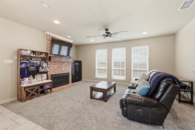 Building Photo - 4241 Fairway Crossing Dr