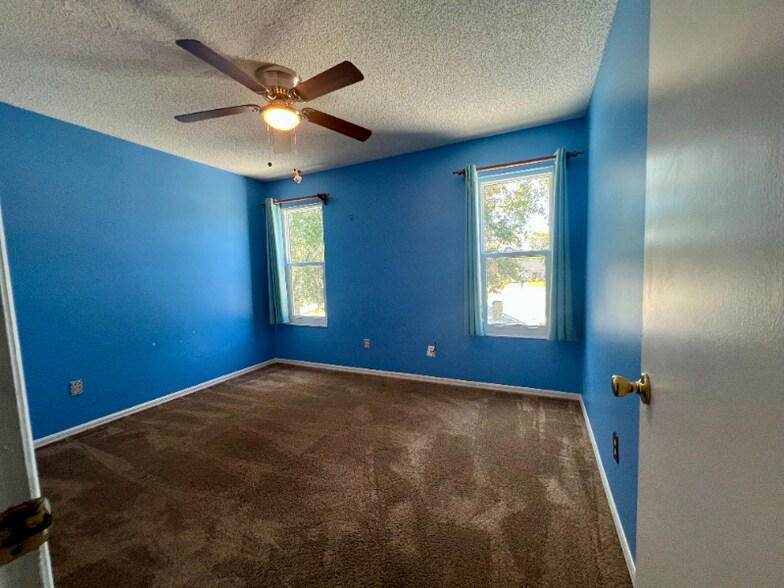 Building Photo - 6677 Ryan Chase Ct