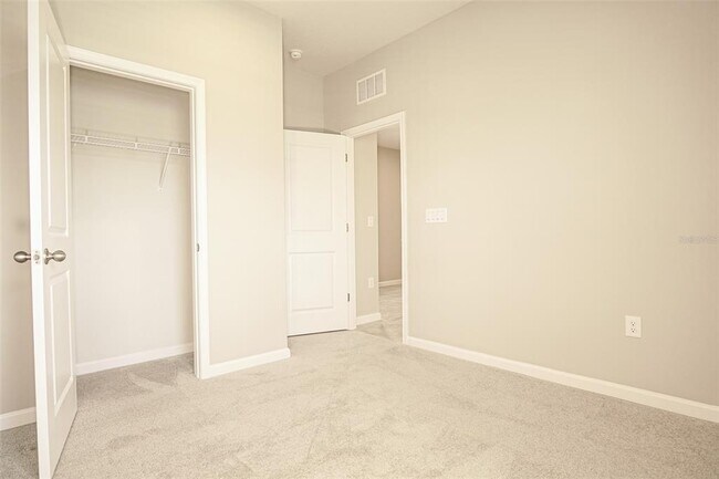 Building Photo - 1892 Basenji Dr