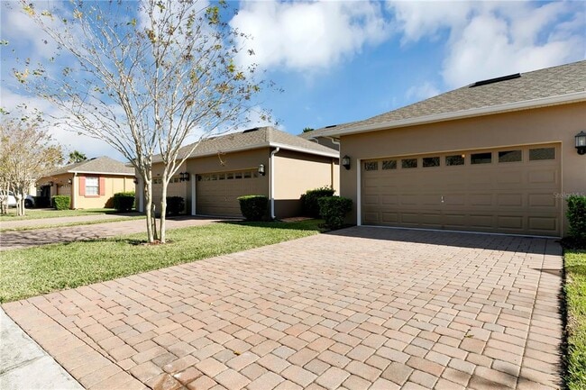 Building Photo - 5636 Water Rose Rd