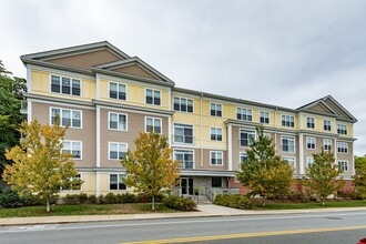Building Photo - 130 Tremont St