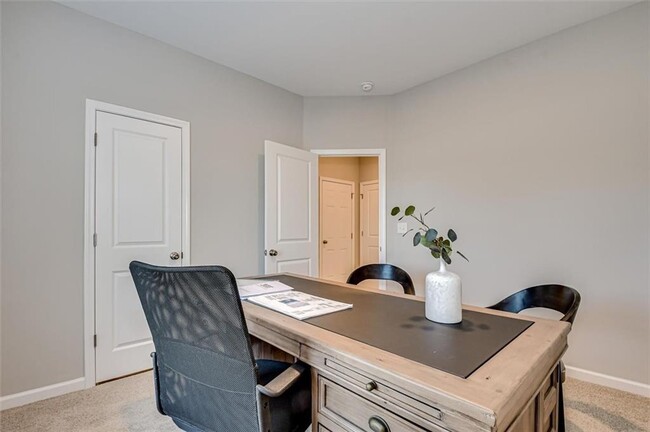 Building Photo - 105 Essence Dr