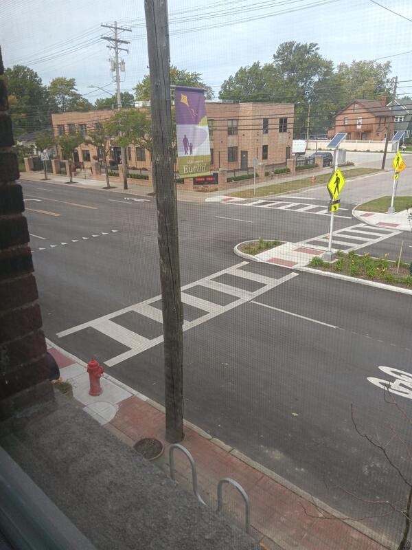 Building Photo - 21930 Lakeshore Boulevard