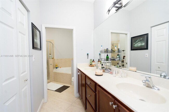 Building Photo - 23480 SW 113th Ave