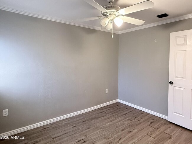 Building Photo - 14015 N 61st Ave