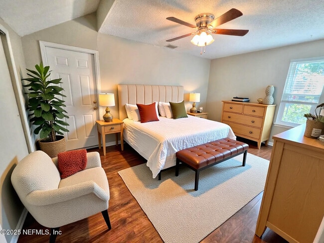 Building Photo - 4316 Pilgrim Way