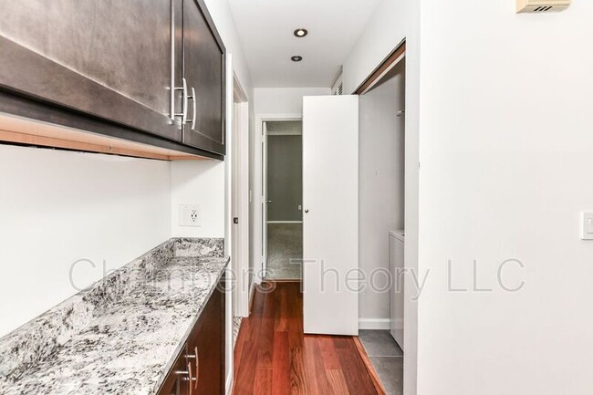 Building Photo - 11729 Summerchase Cir
