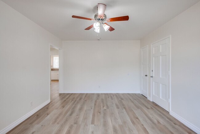 Interior Photo - Muirfield Baldwin Hills