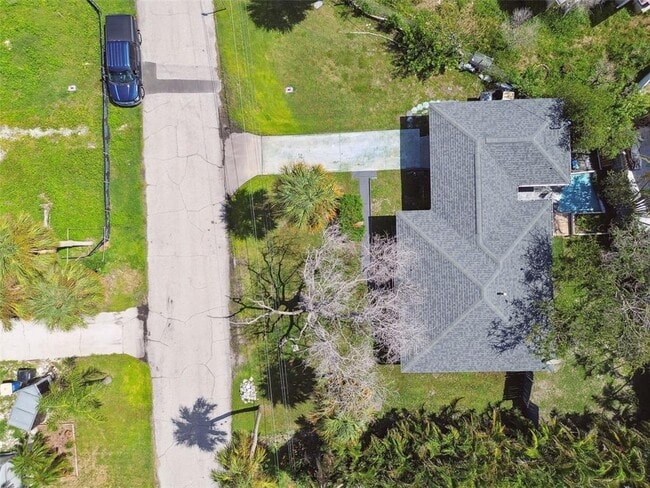 Building Photo - 951 Lantana Ave