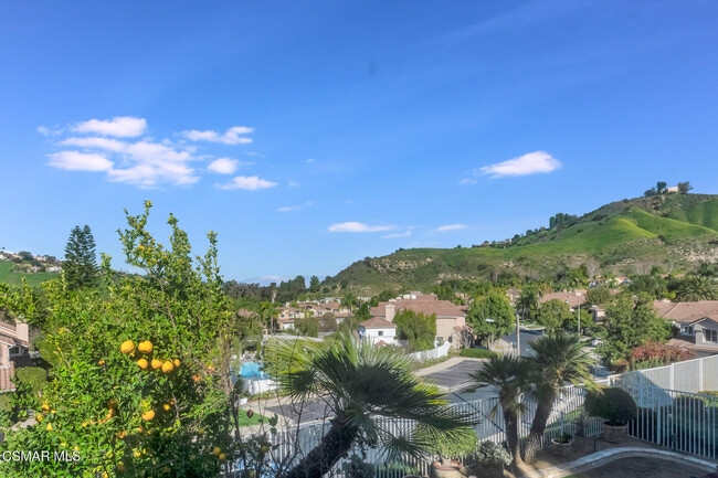 Building Photo - 24739 Vía Madera