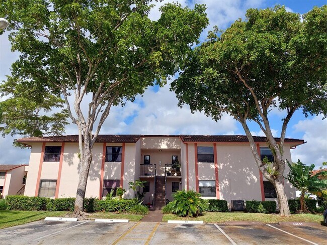 Primary Photo - 860 NE 209th Terrace