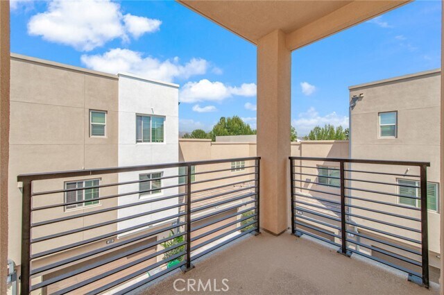 Building Photo - 173 Cadence