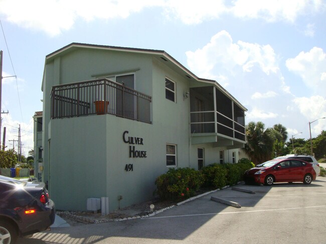 Building Photo - 491 W Camino Real
